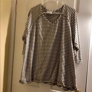 Women’s comfortable top